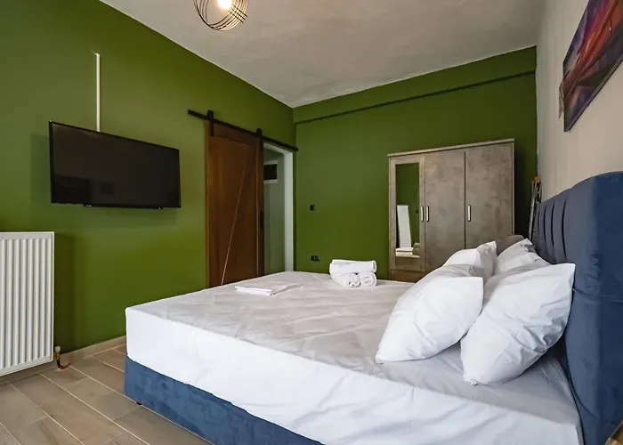 One Salonica Deluxe Apartment 1
